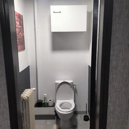 Le Petit מלון אהבה